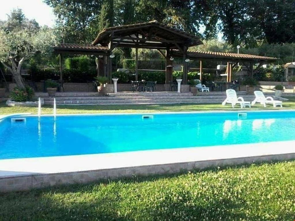 Agriturismo Borgo Nuovo Sant'Agata Dei Goti Hotel Migliara-San Silvestro Exterior photo