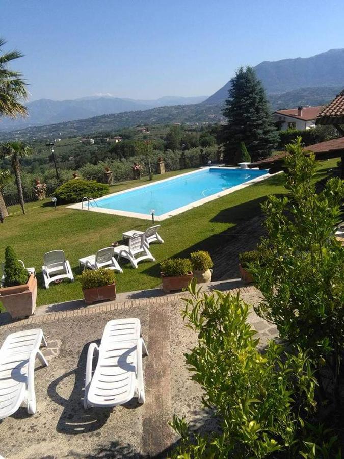 Agriturismo Borgo Nuovo Sant'Agata Dei Goti Hotel Migliara-San Silvestro Exterior photo